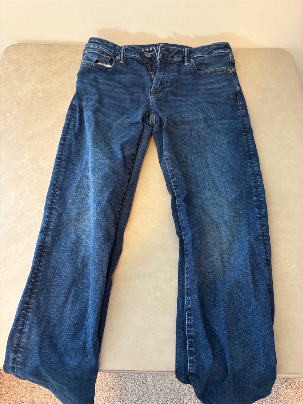 American Eagle Outfitters Relaxed Fit Dark Blue Jeans